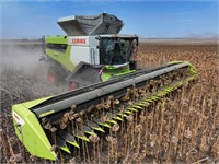 Capables de r&eacute;colter le tournesol ind&eacute;pendamment du sens des semis, les nouveaux cueilleurs SUNSPEED sont d&eacute;clin&eacute;s en trois largeurs de travail entre 7,50 m et 11,90 m.
